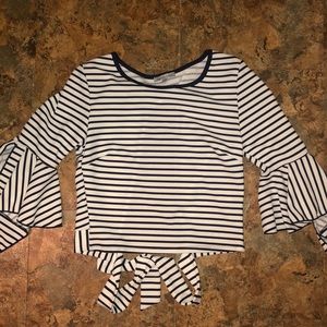 It is too big for me, never worn it...